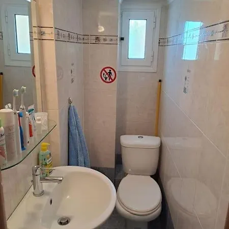 In Neoi Epivates Skála Neón Epivatón