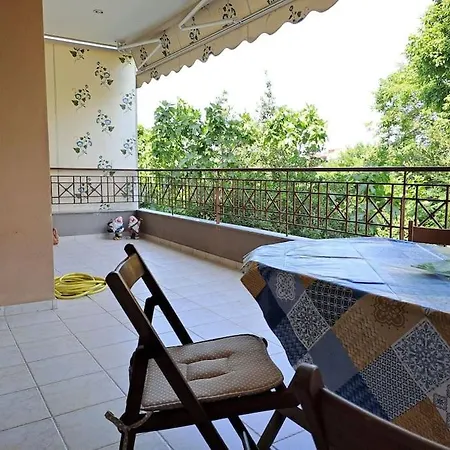 In Neoi Epivates Apartamento *